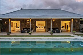 Luxe Bali 1 Villa by Betterplace
