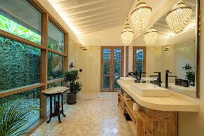 Luxe Bali 1 Villa by Betterplace