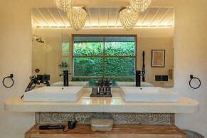 Luxe Bali 1 Villa by Betterplace