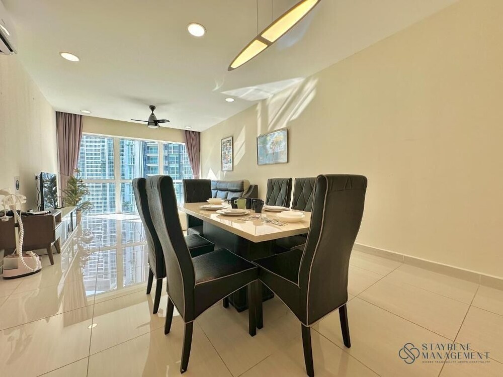 Medini Signature Legoland By Stayrene