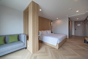Adelphi Itsaraphap