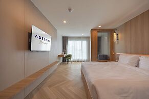 Adelphi Itsaraphap