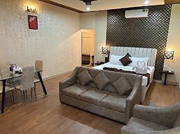 Elim Resorts
