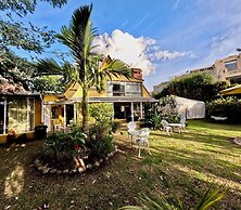 HOTEL CASA IRIS