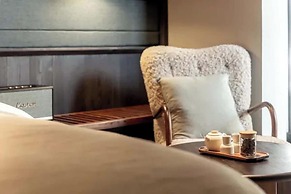 Dali Ancient City Xishan Designer Hotel
