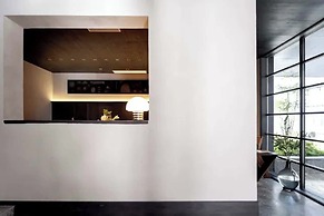 Dali Ancient City Xishan Designer Hotel
