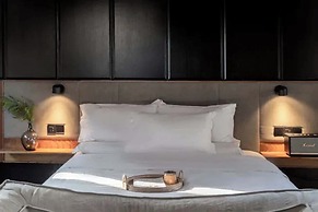 Dali Ancient City Xishan Designer Hotel