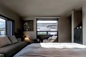 Dali Ancient City Xishan Designer Hotel