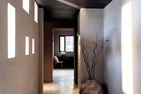 Dali Ancient City Xishan Designer Hotel