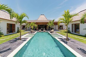 Villa Sora by Alfred in Bali