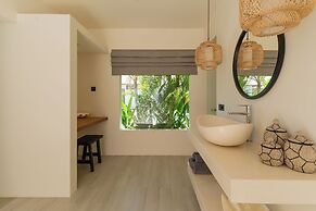 Villa Sora by Alfred in Bali