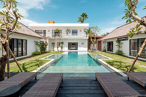 Villa Nador by Alfred in Bali