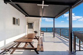 Uljin Sea and Moment Pension