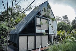 Solitude Villa Tahura