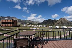 Imperial Mount Resort
