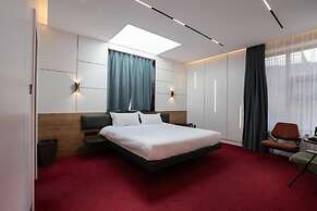 Imperial Mount Resort