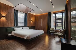 Imperial Mount Resort