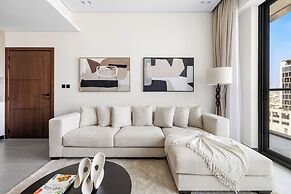 1BR with Huge Balcony Near Burj Al Arab