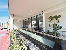 1BR with Huge Balcony Near Burj Al Arab