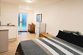 Luxurystudio Peacefully Located ,garden Parking