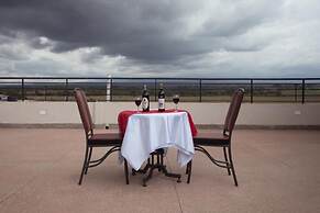 Narumoro Africa One Hotel