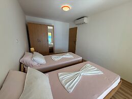 Apartments Vista Bliss 2