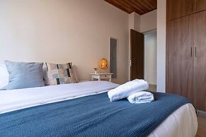 Laurel 2-BR Apt. & Balcony in Larnaca