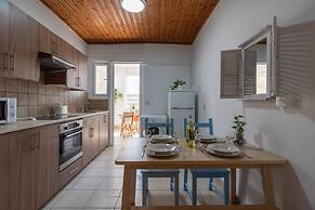 Laurel 2-BR Apt. & Balcony in Larnaca