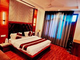Hotel Kerni Palace