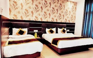 Hotel Kerni Palace