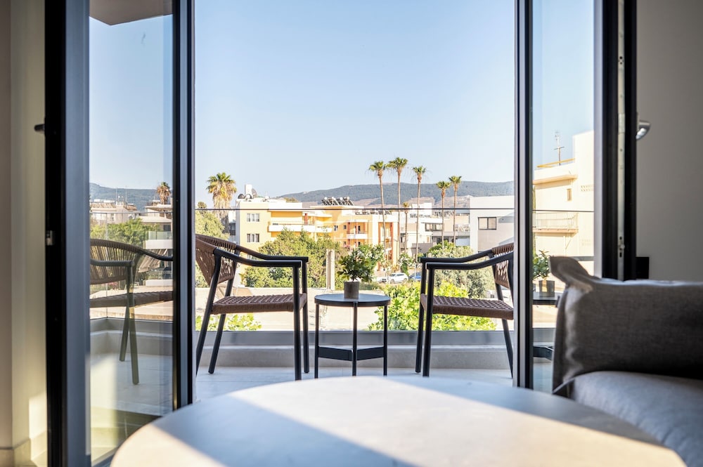 Koasis Boutique Apartments