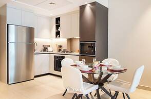 Manzil - 1BR in Arjan with City Views