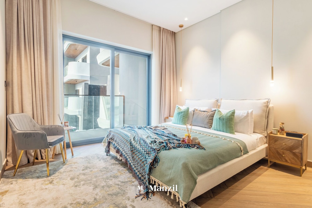 Manzil - 1BR in Arjan with City Views