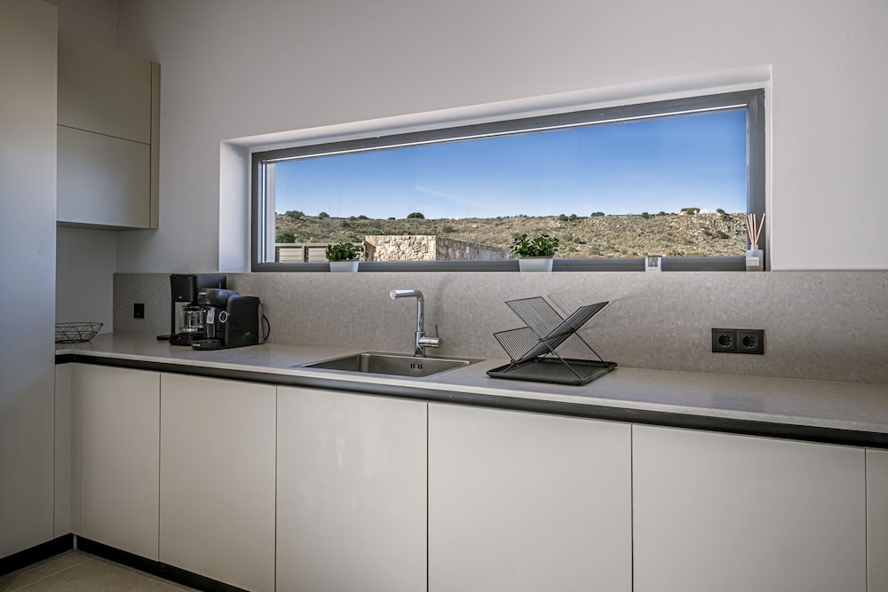 Luxurious Villa Alea