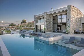 Luxurious Villa Alea