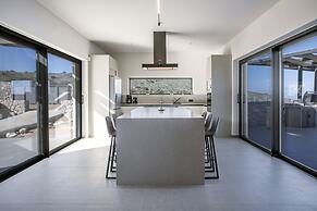 Luxurious Villa Alea