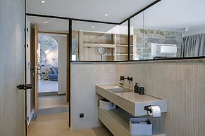 Luxurious Villa Alea