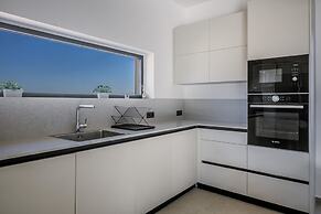 Luxurious Villa Alea