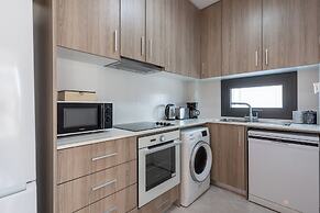 Flair 1-BR Apt. & Balcony in Larnaca