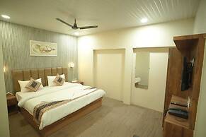 Click Find Stay Orderly Bazar