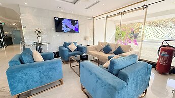 Thekra Hotel