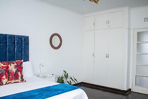 Centrally Located Studio Apartment - 2363