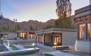 Nirvana Retreat