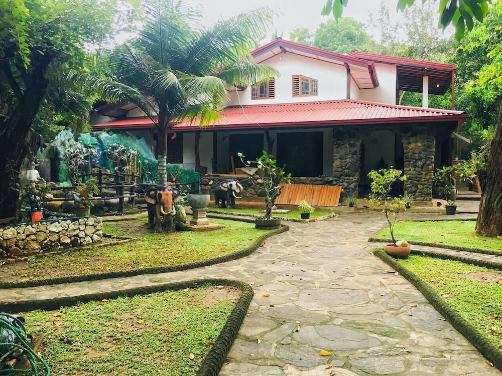 Stone Carving Resort