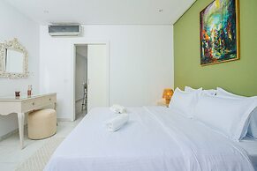Marine Escape - a Haven Facing the Mediterranean