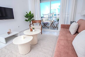 Marine Escape - a Haven Facing the Mediterranean