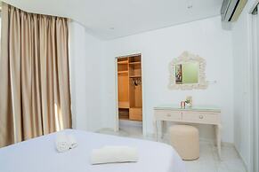 Marine Escape - a Haven Facing the Mediterranean