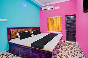 HOTEL OM PALACE & BANQUET HALL