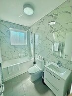 Eastcote Place Apartment