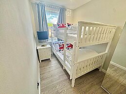 Eastcote Place Apartment